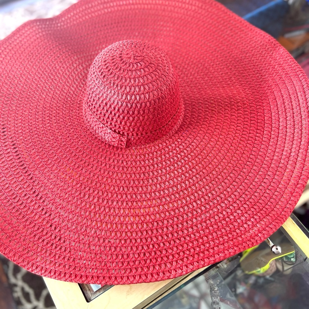 Red sun hat